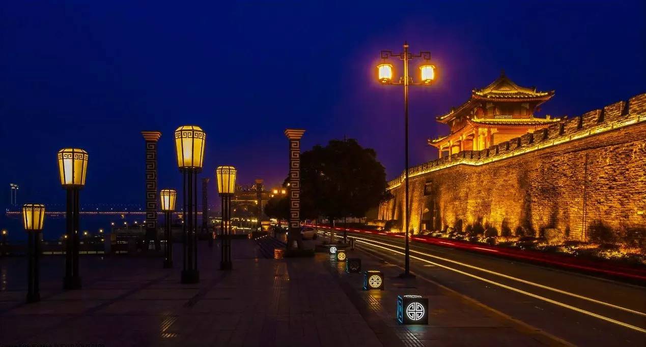 襄阳北街夜景图片图片